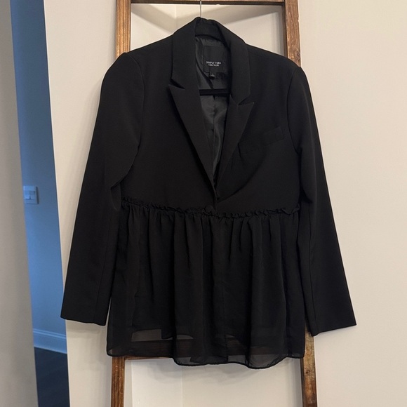 Simply Vera Vera Wang Jackets & Blazers - Simply Vera Vera Wang Classic Black Jacket